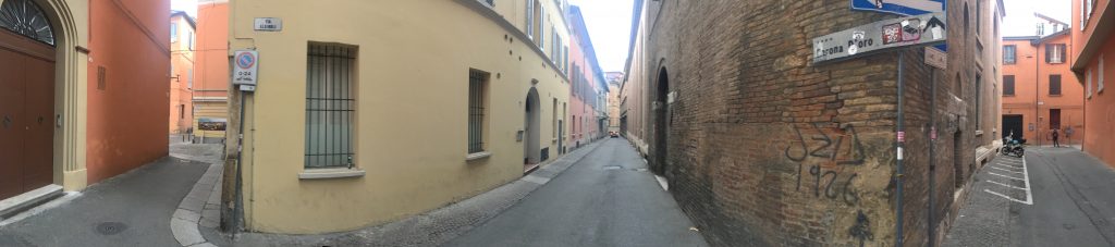 Nu poți să nu te îndrăgostești de străduțele istoricului oraș Bologna